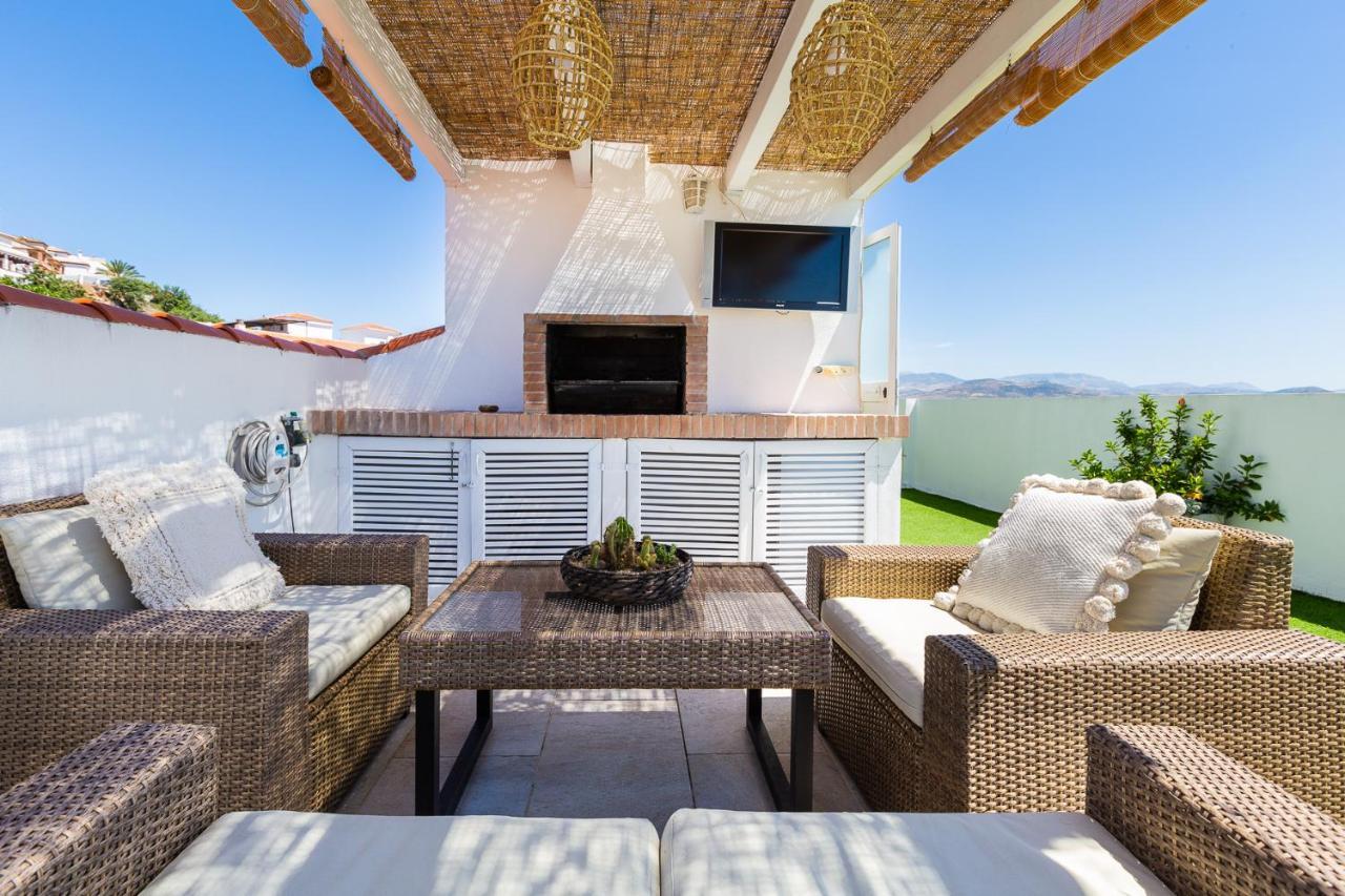 Atico Iluro Apartment